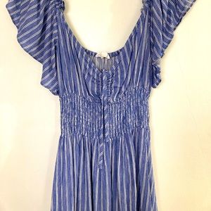 Off-the-Shoulder Dress 🎀